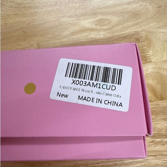 YANGYANG Wool Socks for Women, 5 Pairs Winter Warm Thick Crew Knit Socks - Picture 2 of 4